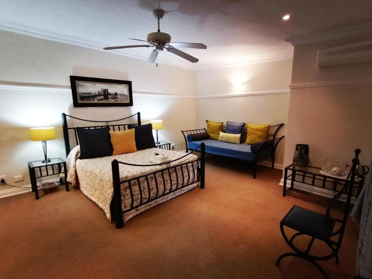 Casa Romana B&B Ladybrand Экстерьер фото