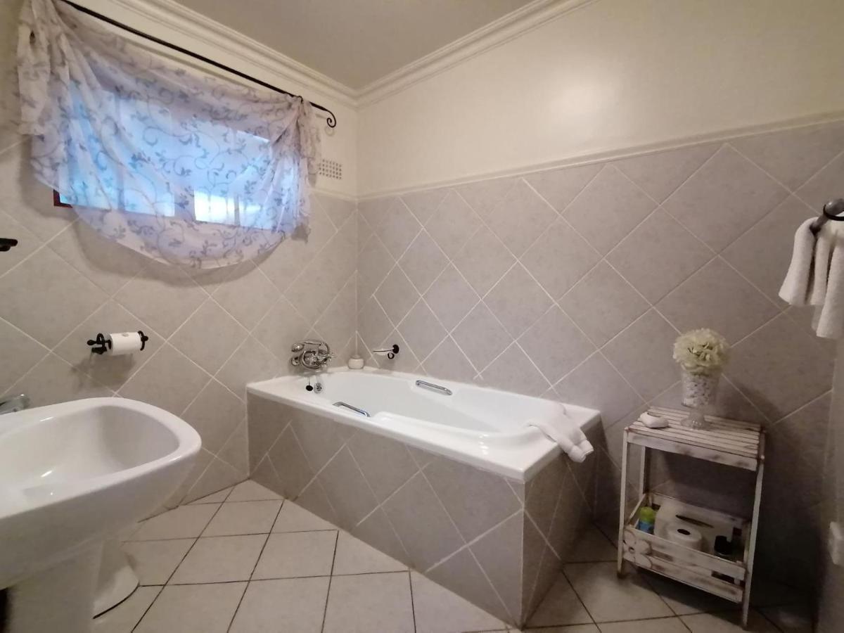 Casa Romana B&B Ladybrand Экстерьер фото
