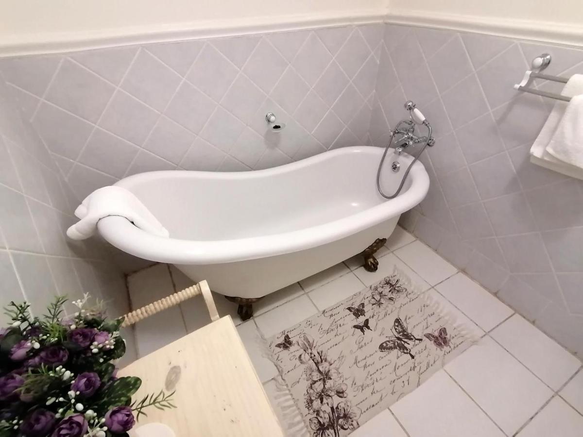 Casa Romana B&B Ladybrand Экстерьер фото